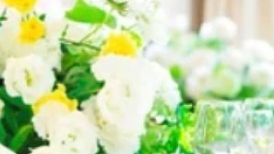 Floral Decorations and Table Arrangement